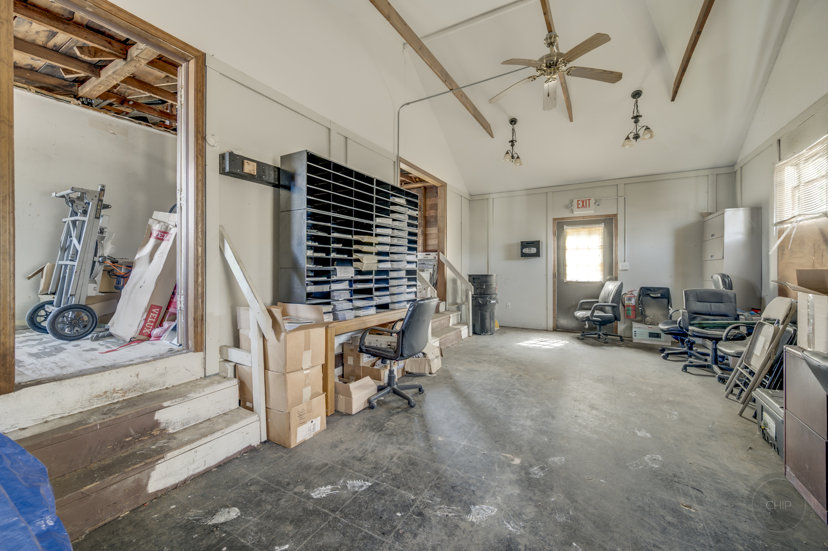 61 S Madison Street, Oswego, IL 60543