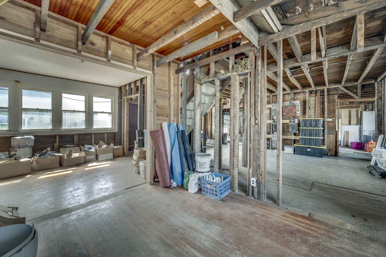 61 S Madison Street, Oswego, IL 60543