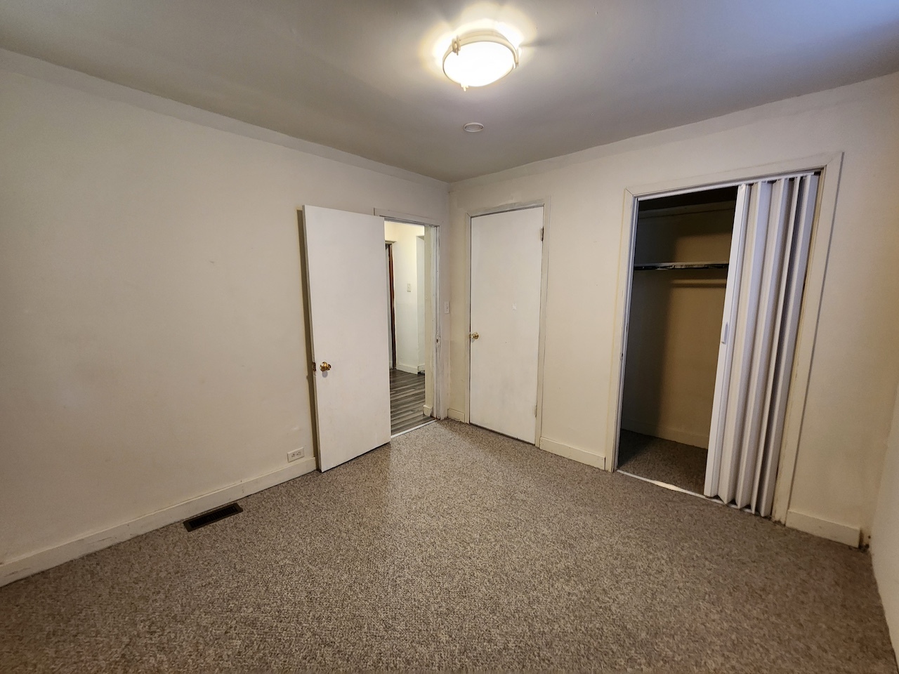 15626 Myrtle Avenue, Harvey, IL 60426