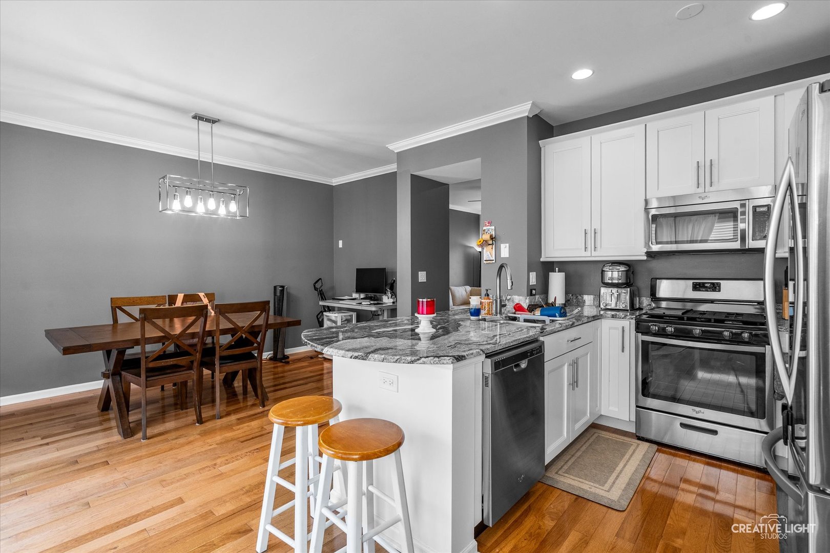 1116 Village Center Parkway #4, Aurora, IL 60506