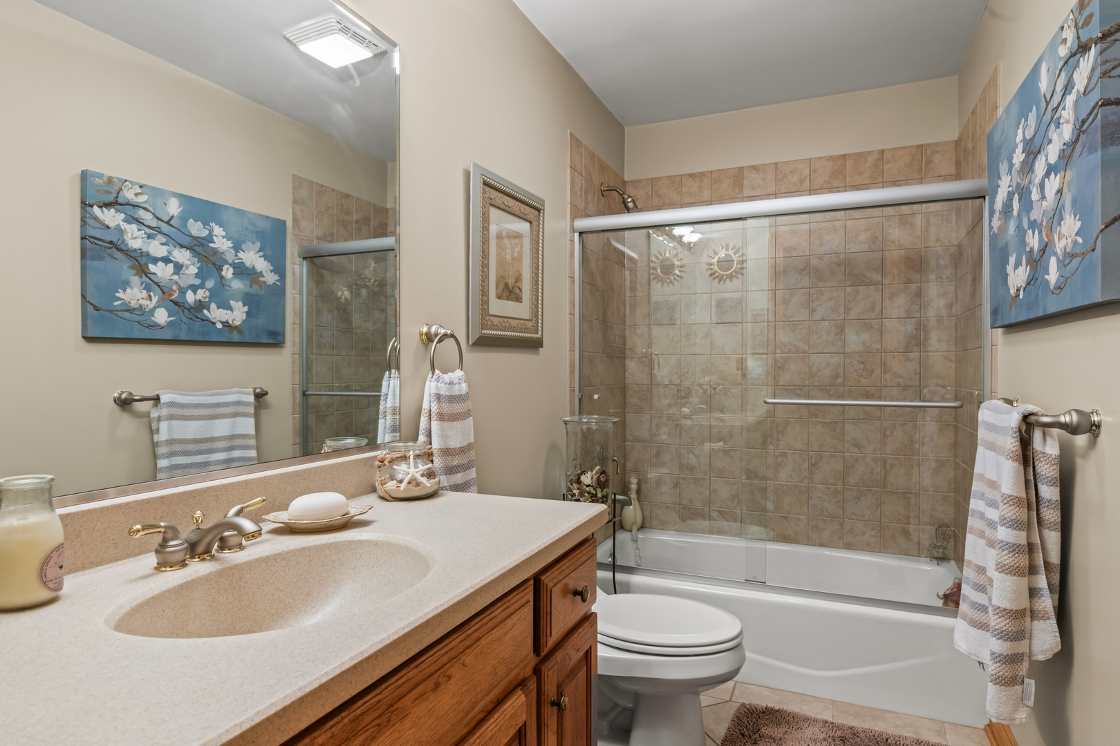 429 W KENILWORTH Avenue, Palatine, IL 60067