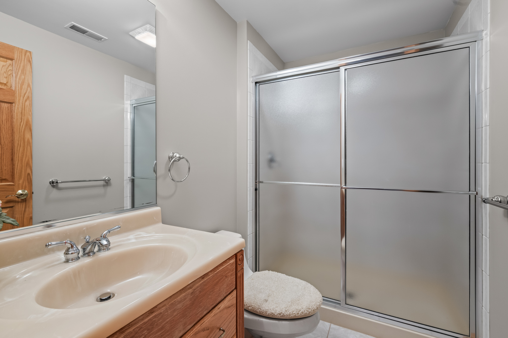 429 W KENILWORTH Avenue, Palatine, IL 60067