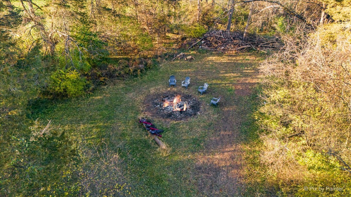 28524 W Main Street, Barrington, IL 60010