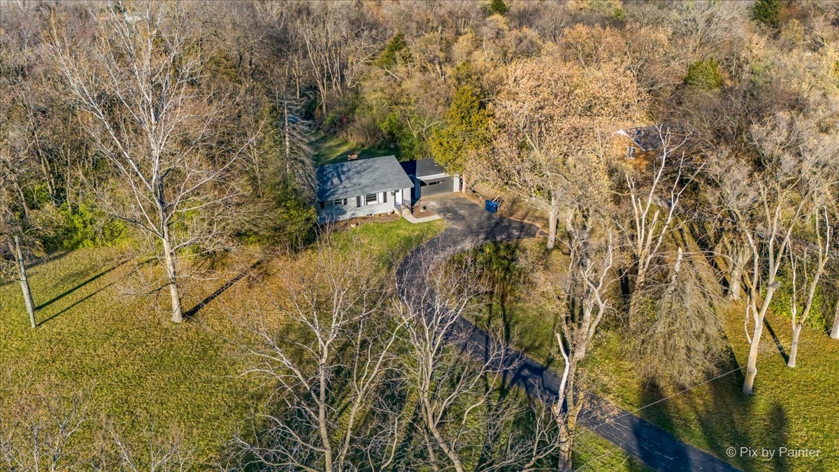 28524 W Main Street, Barrington, IL 60010