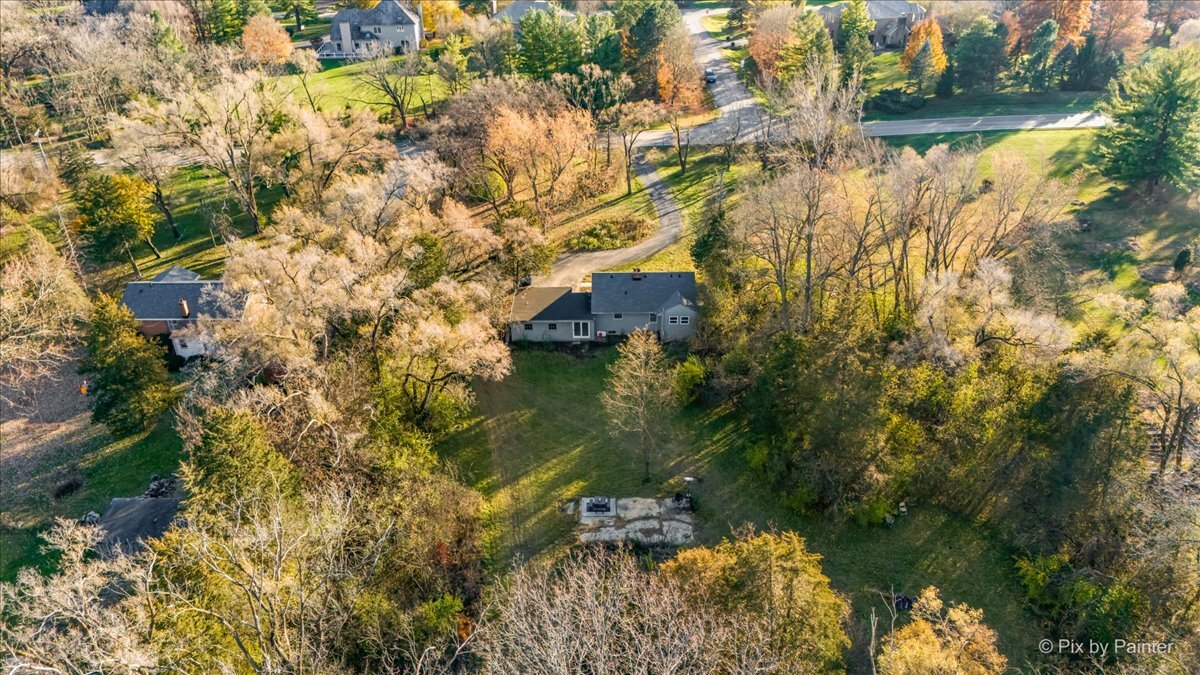 28524 W Main Street, Barrington, IL 60010