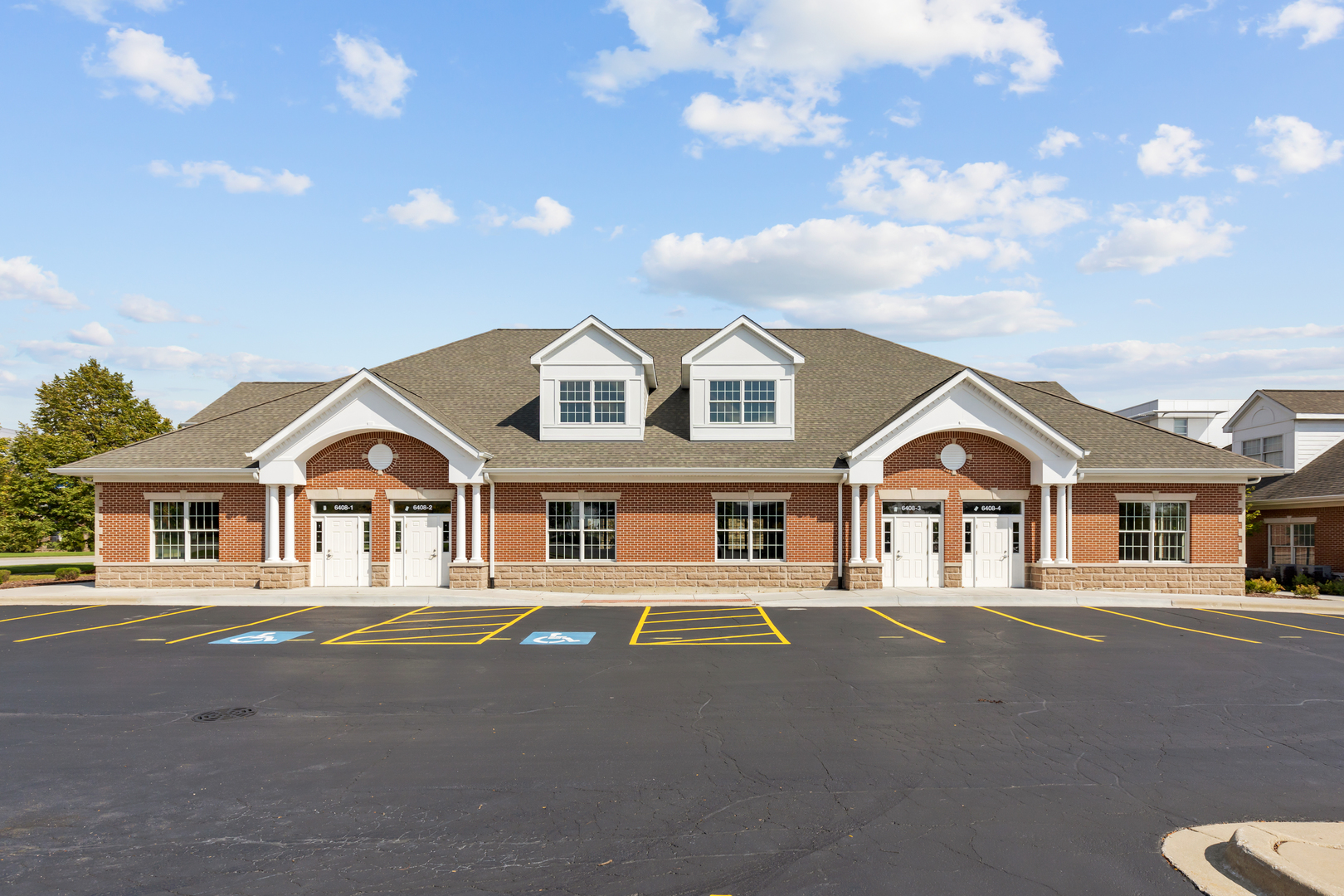 6408 Joliet Road #1-2-3-4, Countryside, IL 60525