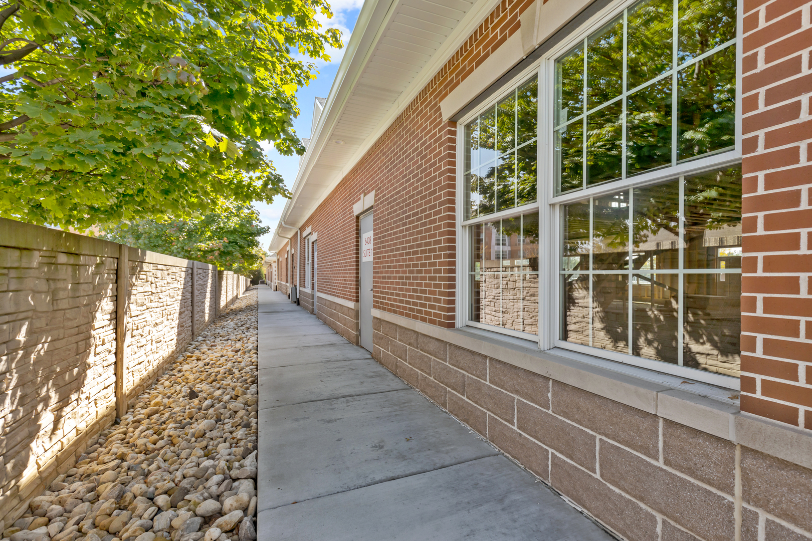 6408 Joliet Road #1-2-3-4, Countryside, IL 60525