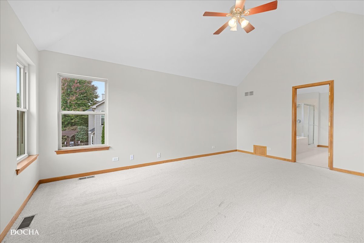 842 Heartland Drive, Yorkville, IL 60560