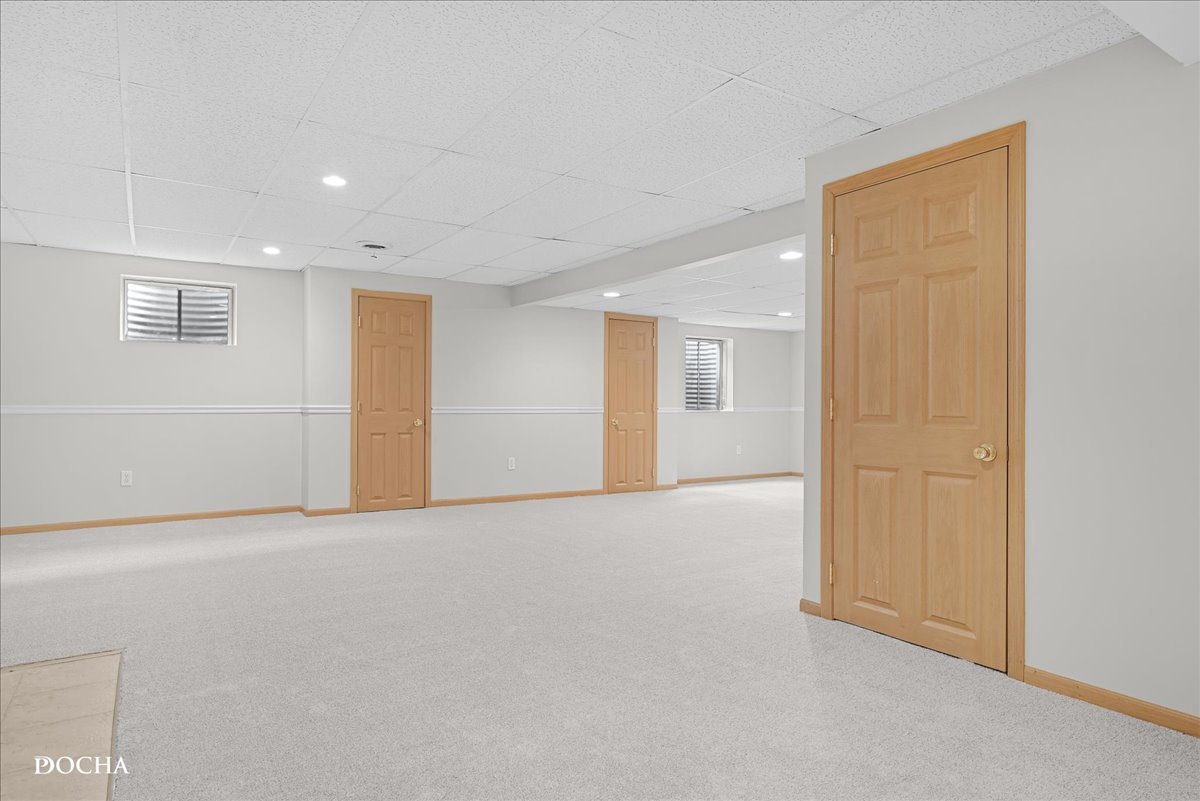 842 Heartland Drive, Yorkville, IL 60560