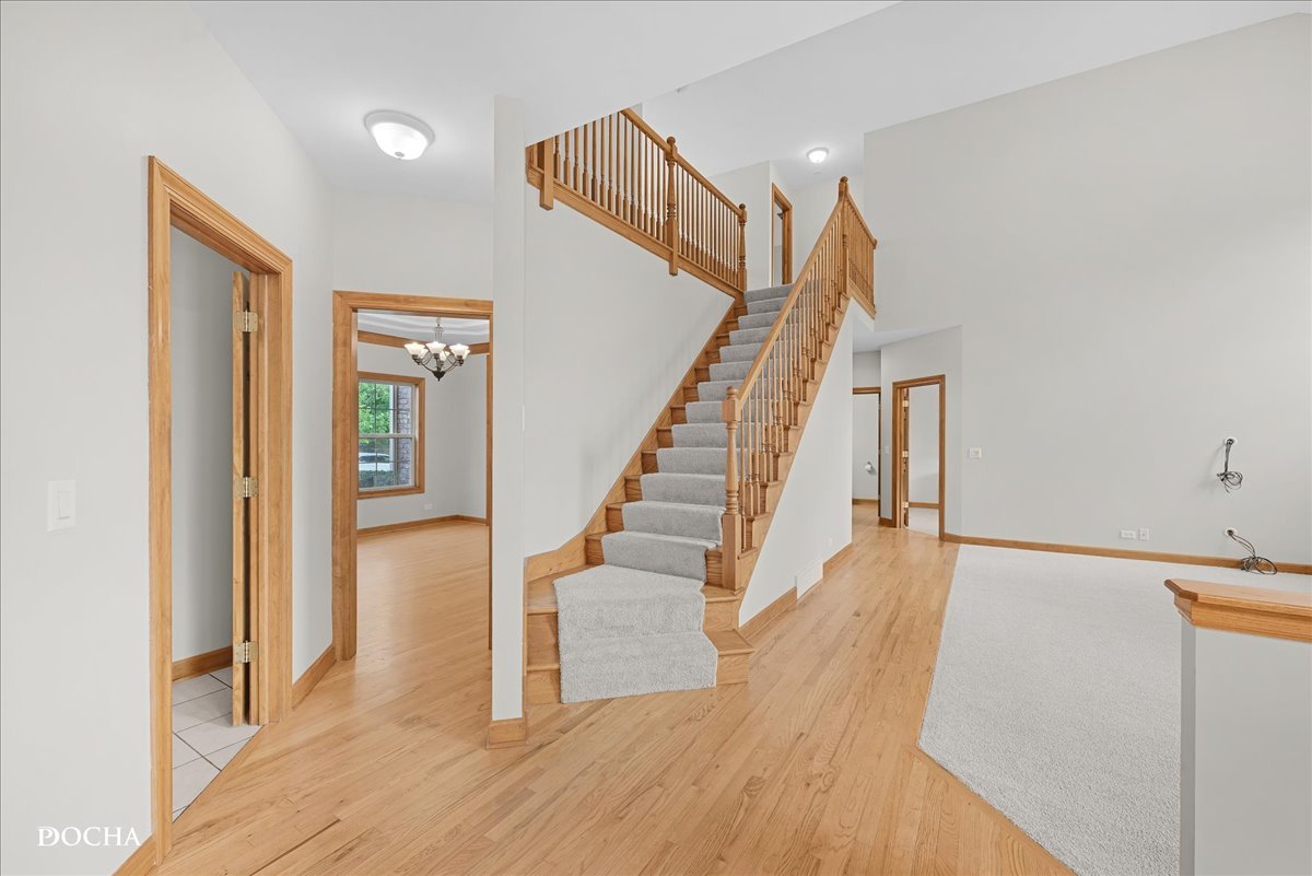 842 Heartland Drive, Yorkville, IL 60560