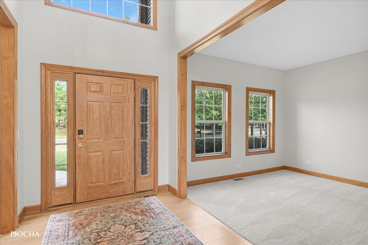 842 Heartland Drive, Yorkville, IL 60560