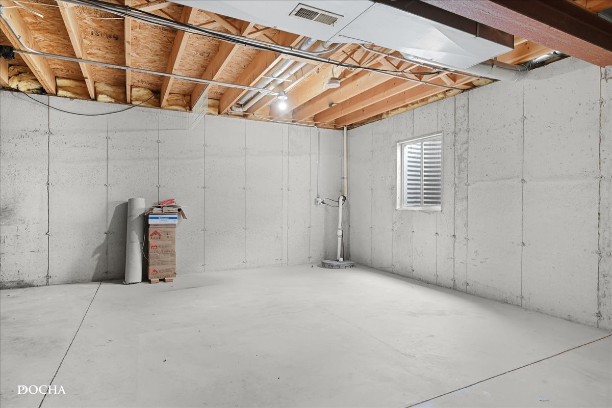 842 Heartland Drive, Yorkville, IL 60560