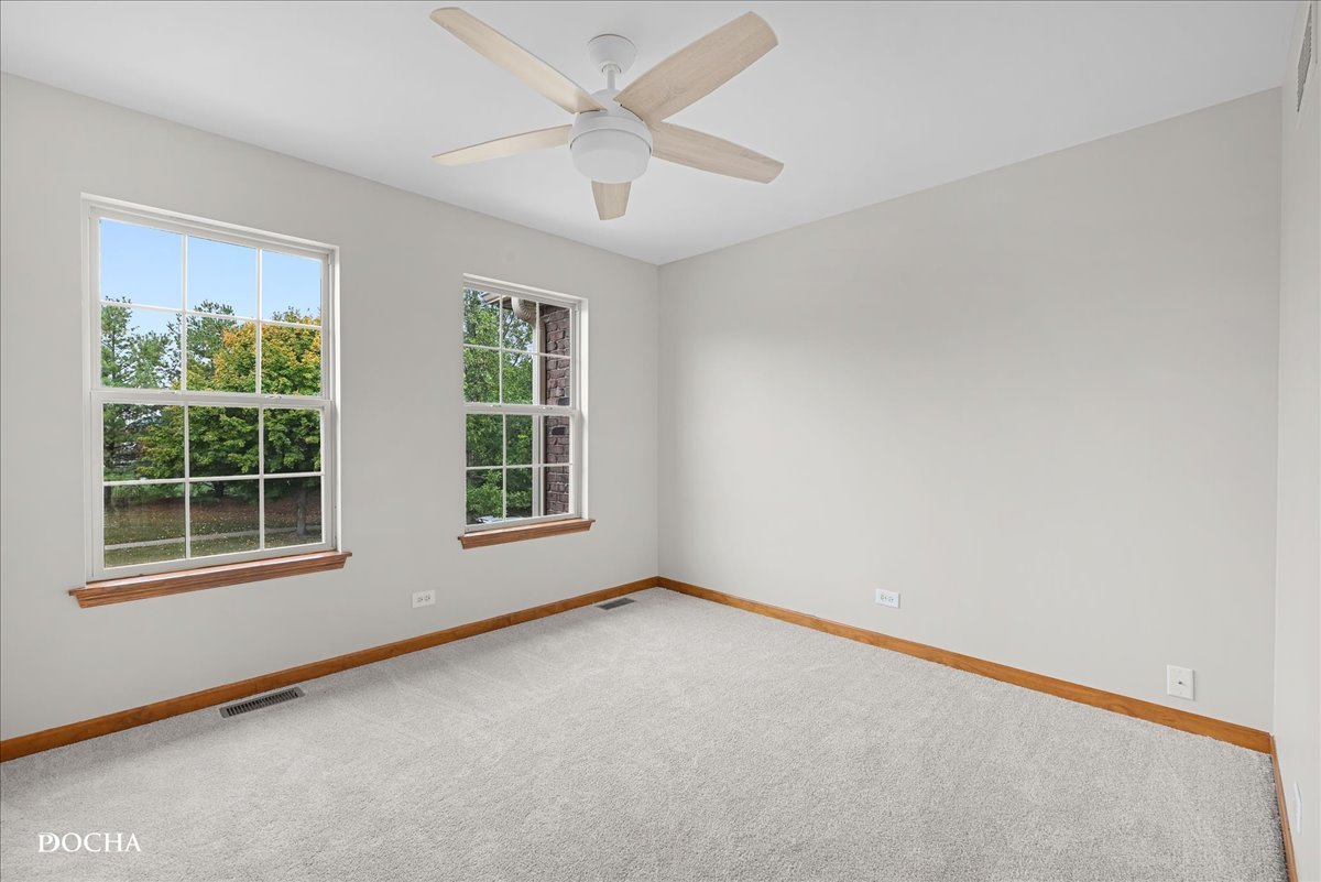 842 Heartland Drive, Yorkville, IL 60560