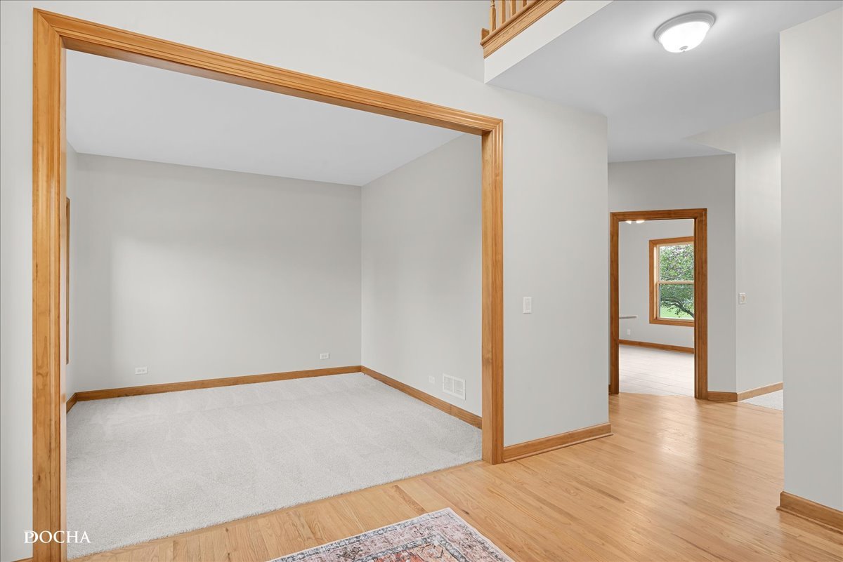 842 Heartland Drive, Yorkville, IL 60560