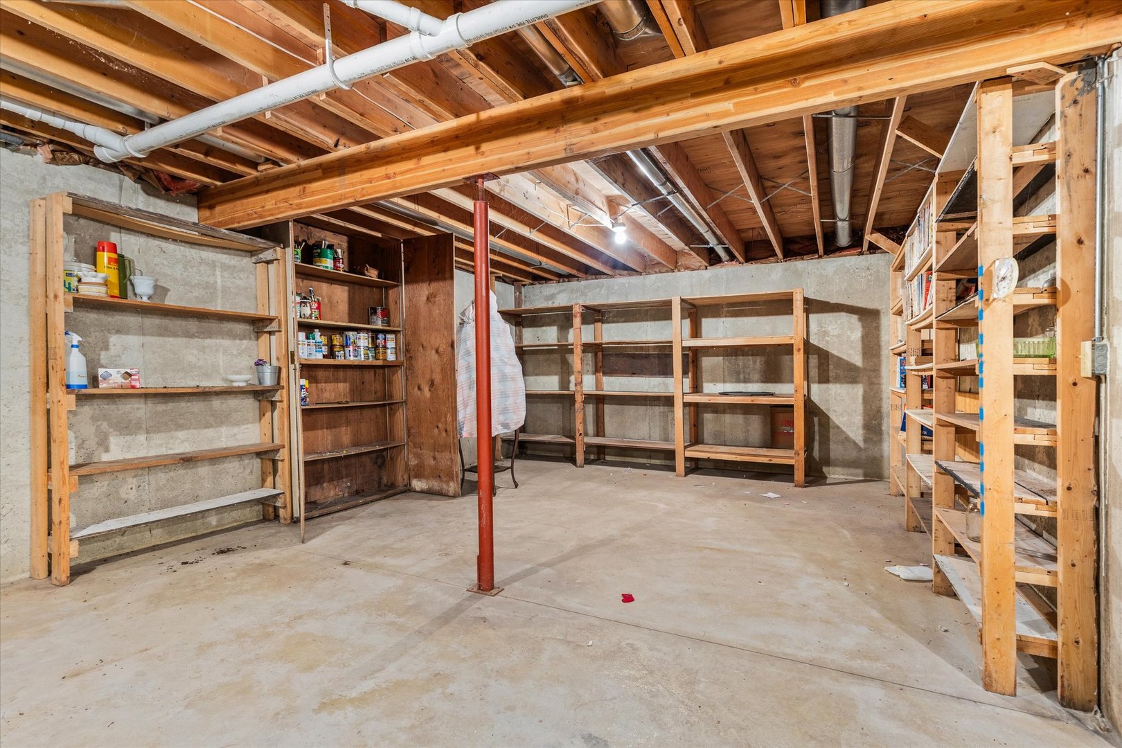 7030 W Grand Ridge Road, Verona, IL 60479