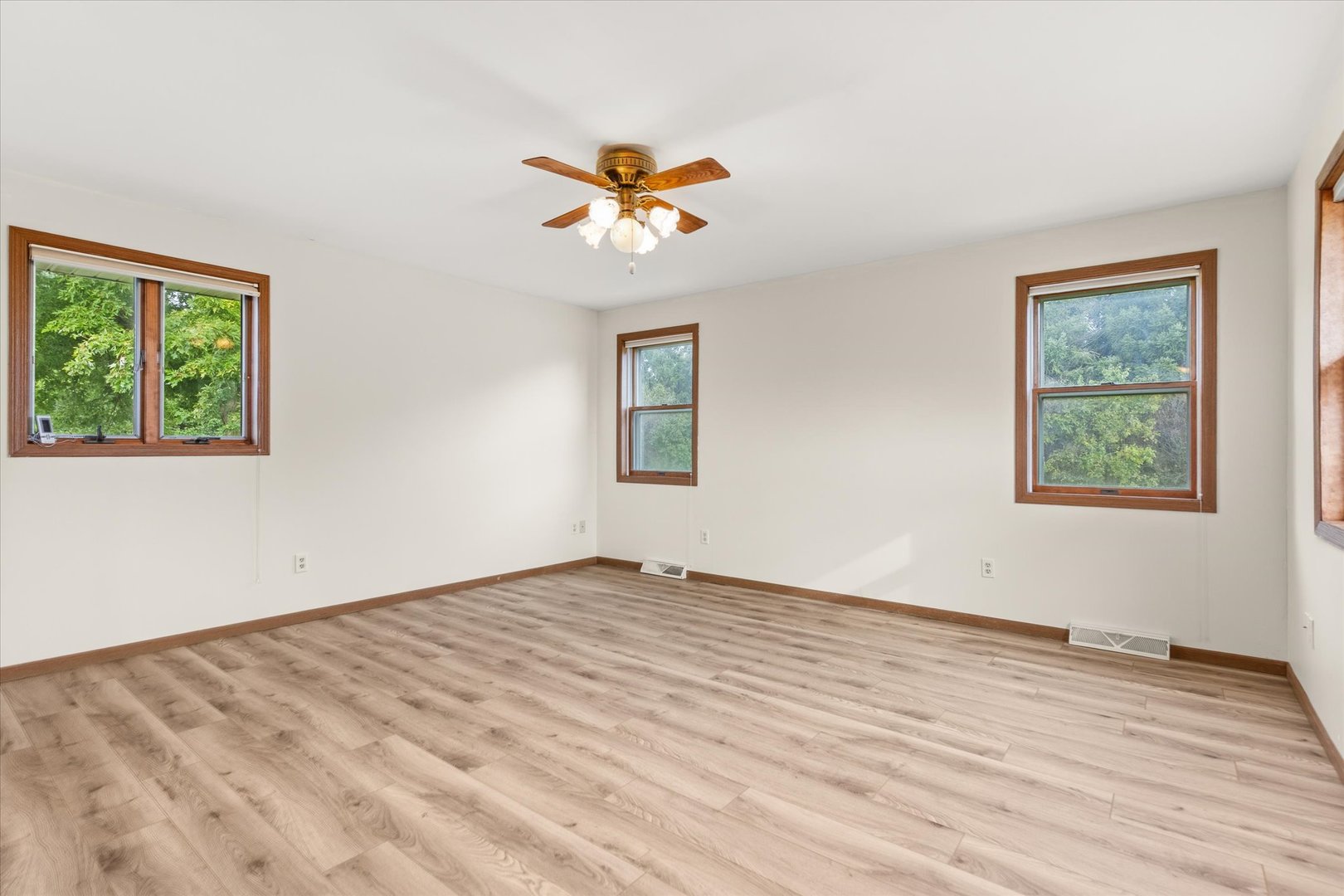 7030 W Grand Ridge Road, Verona, IL 60479