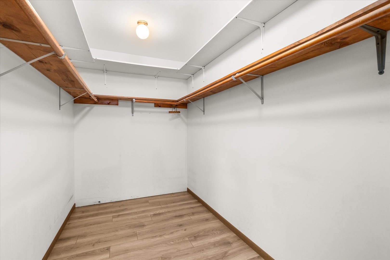 7030 W Grand Ridge Road, Verona, IL 60479