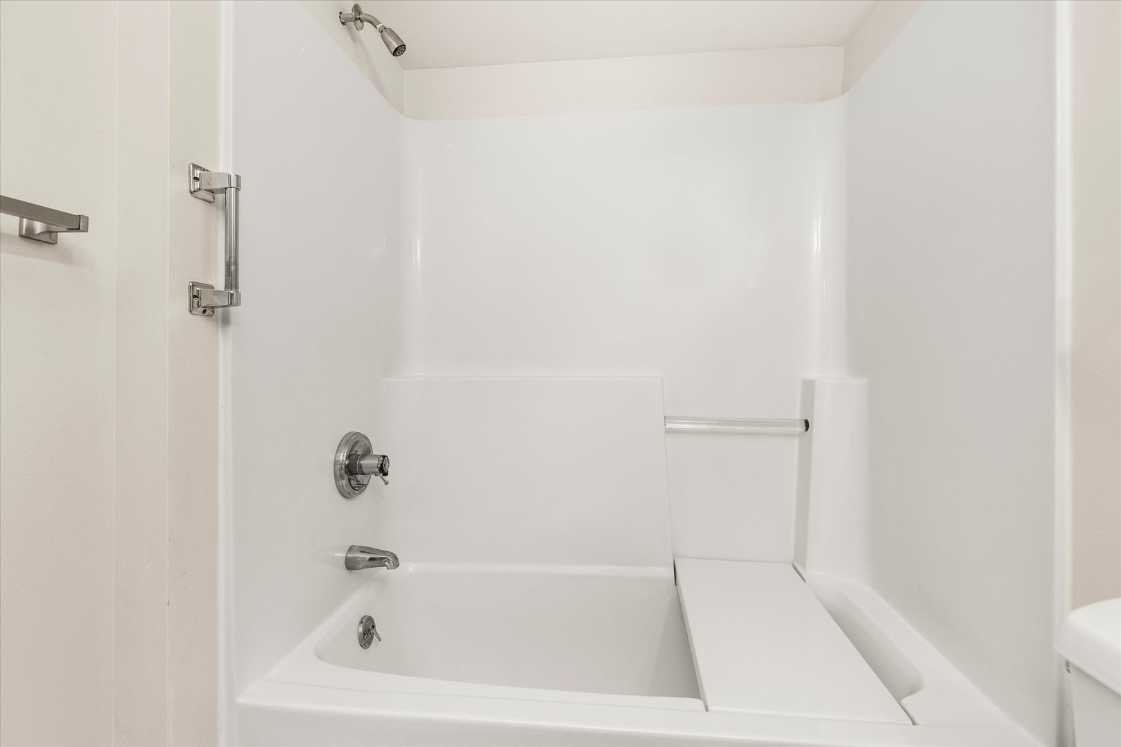 7030 W Grand Ridge Road, Verona, IL 60479