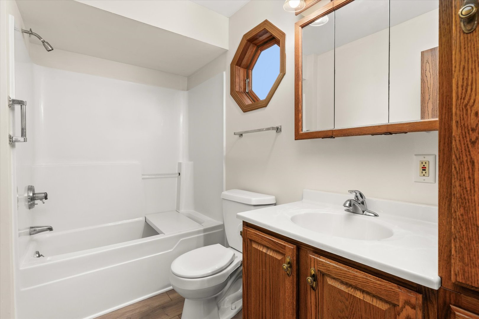 7030 W Grand Ridge Road, Verona, IL 60479