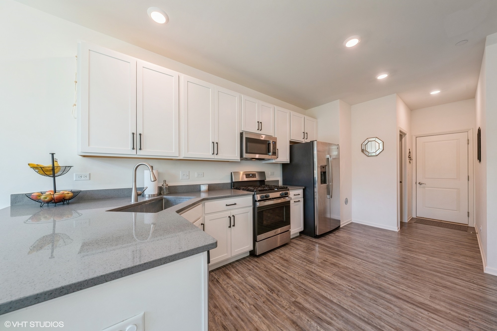 1744 Carlstedt Drive, Batavia, IL 60510