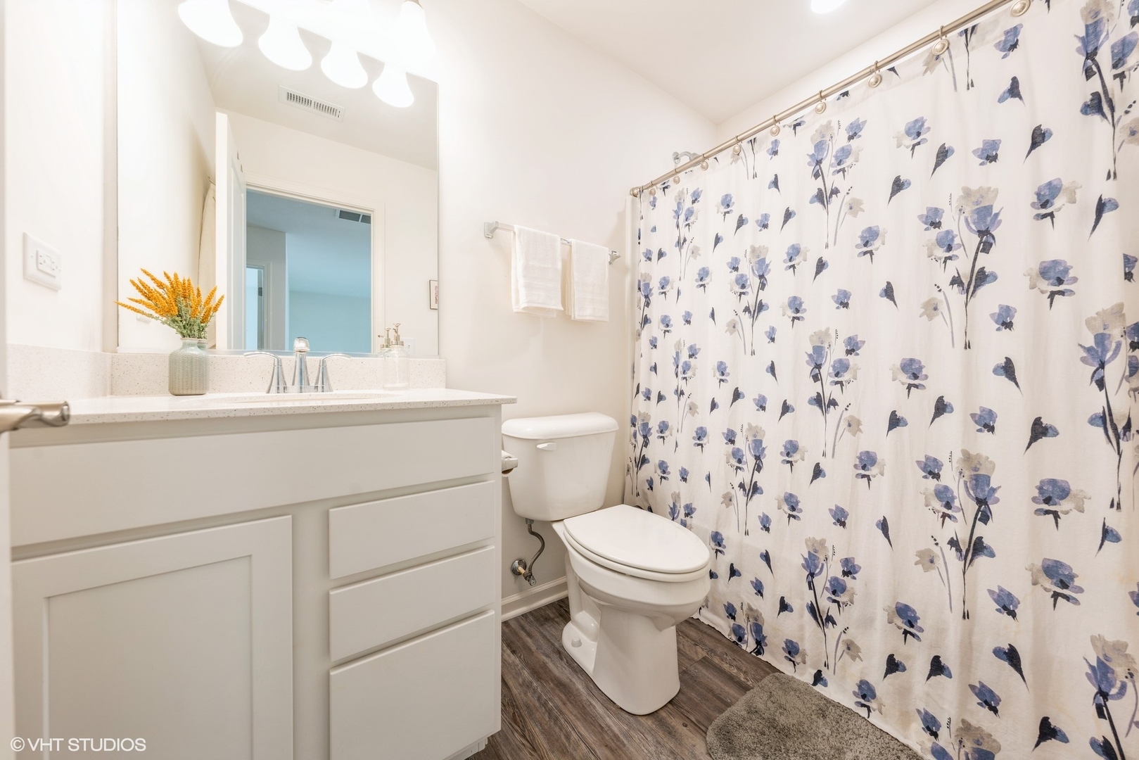 1744 Carlstedt Drive, Batavia, IL 60510