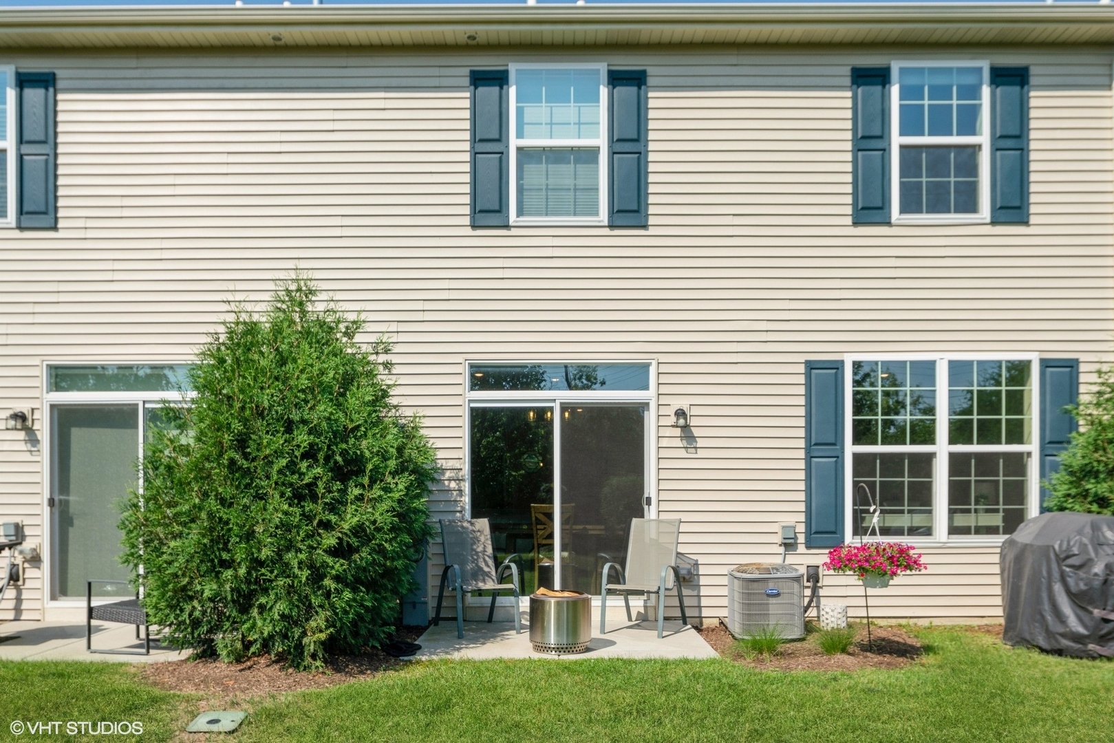 1744 Carlstedt Drive, Batavia, IL 60510