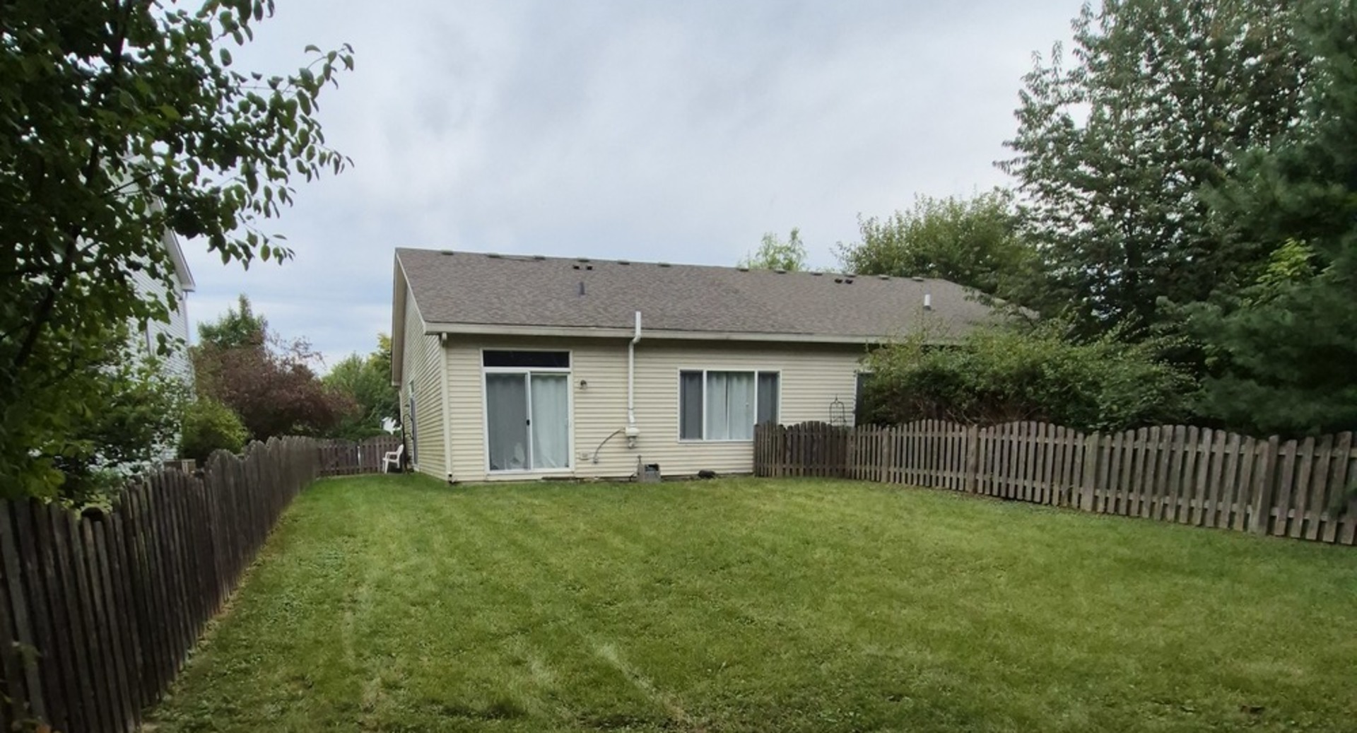 2302 Rebecca Circle, Montgomery, IL 60538