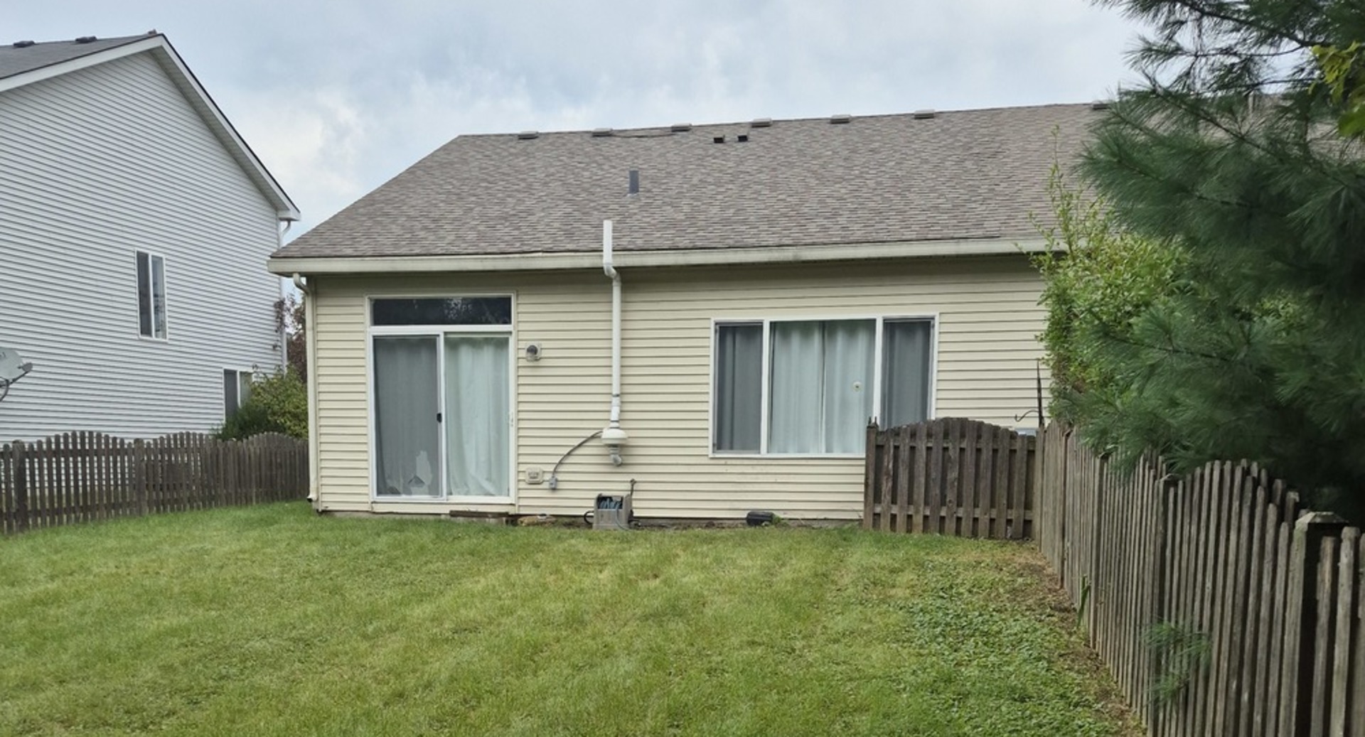 2302 Rebecca Circle, Montgomery, IL 60538