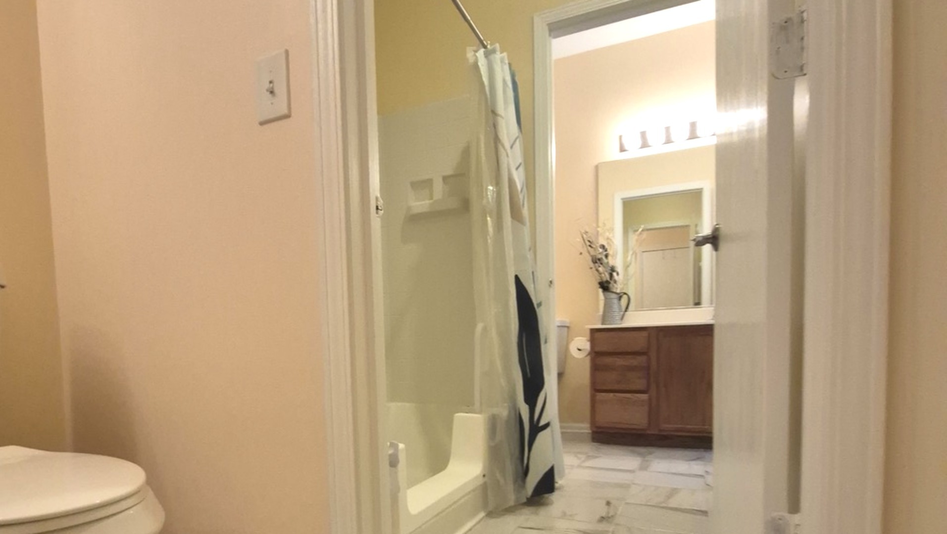 2302 Rebecca Circle, Montgomery, IL 60538