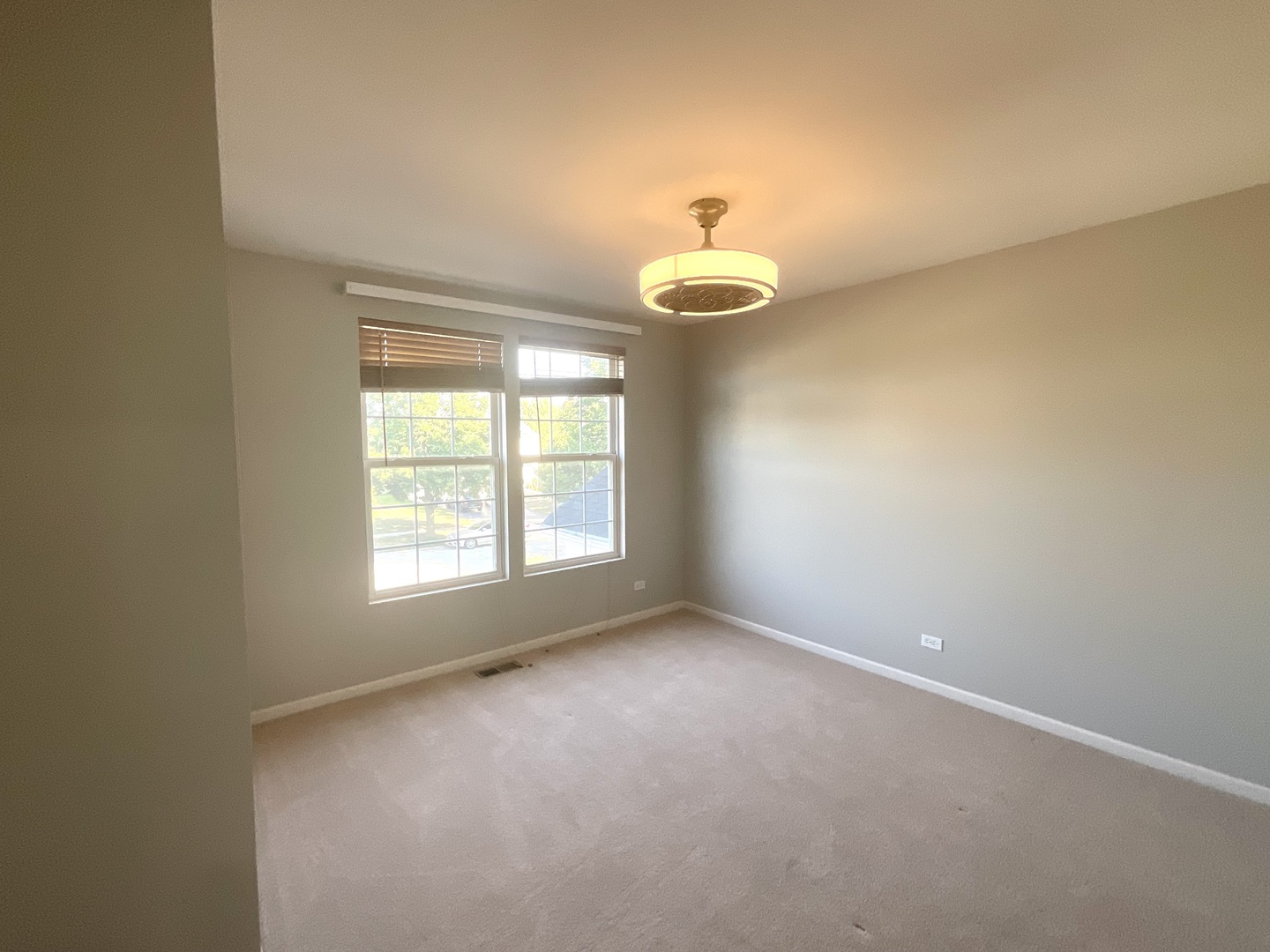 149 Lilac Street, Bolingbrook, IL 60490