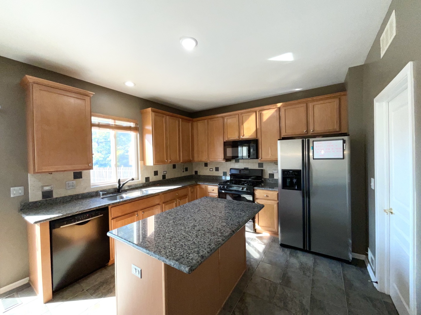 149 Lilac Street, Bolingbrook, IL 60490