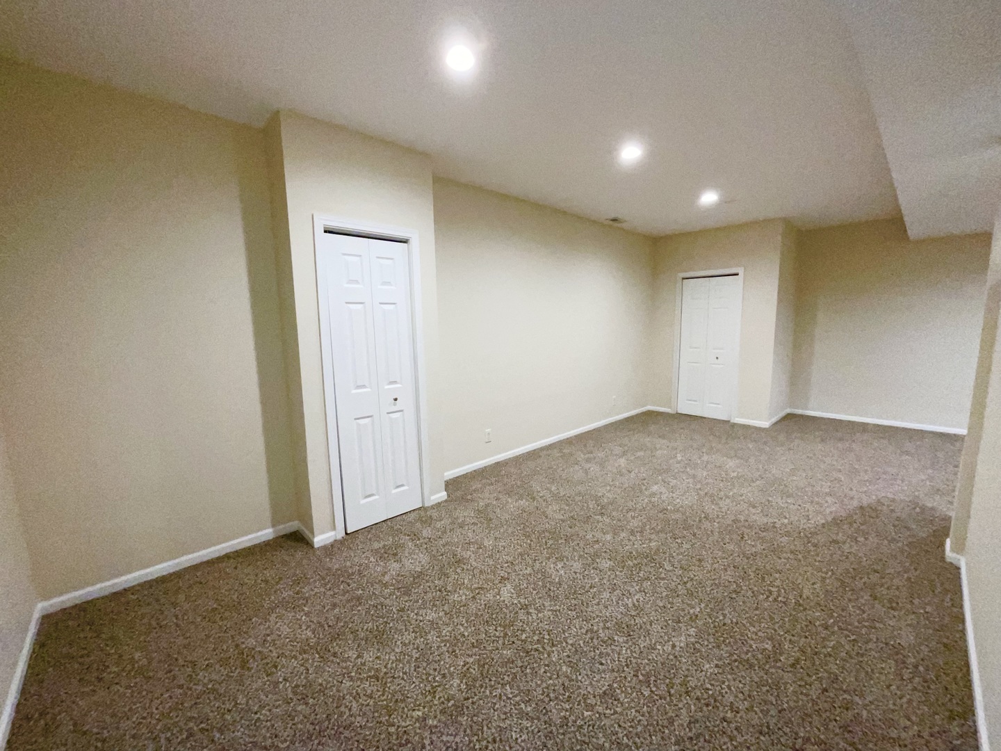 149 Lilac Street, Bolingbrook, IL 60490