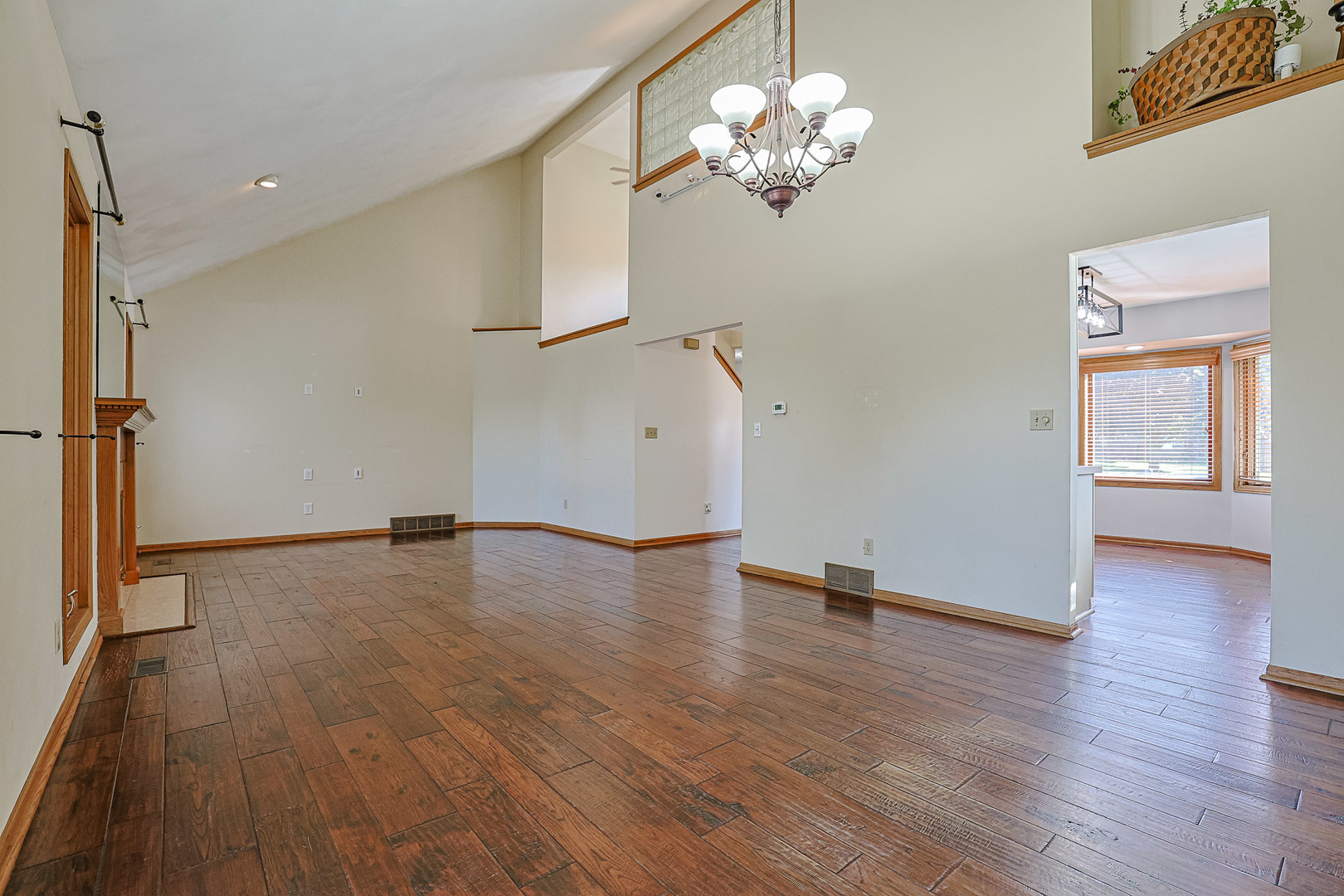 3765 Lookout Drive, Rockford, IL 61109
