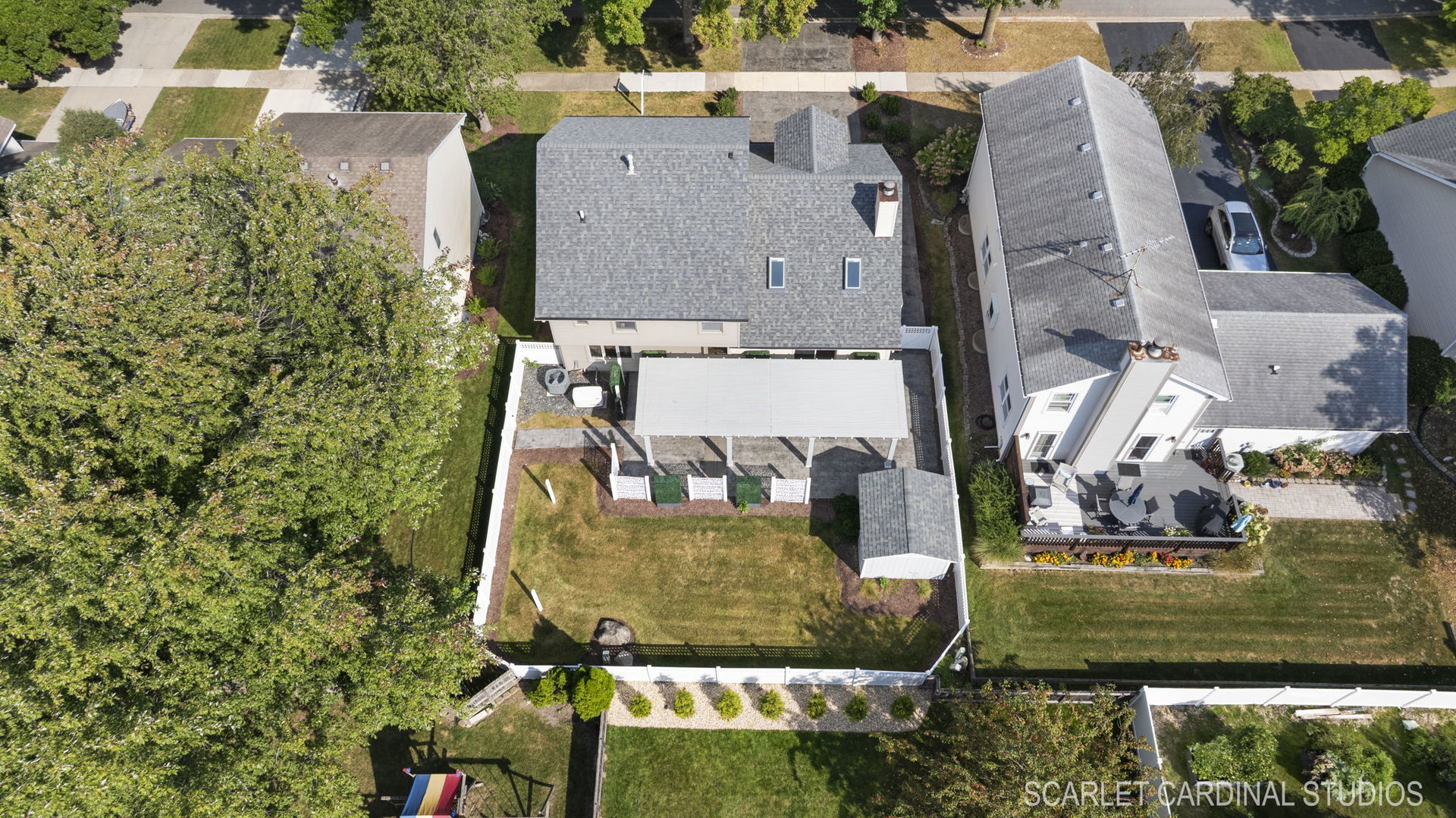 584 Beaconsfield Avenue, Naperville, IL 60565