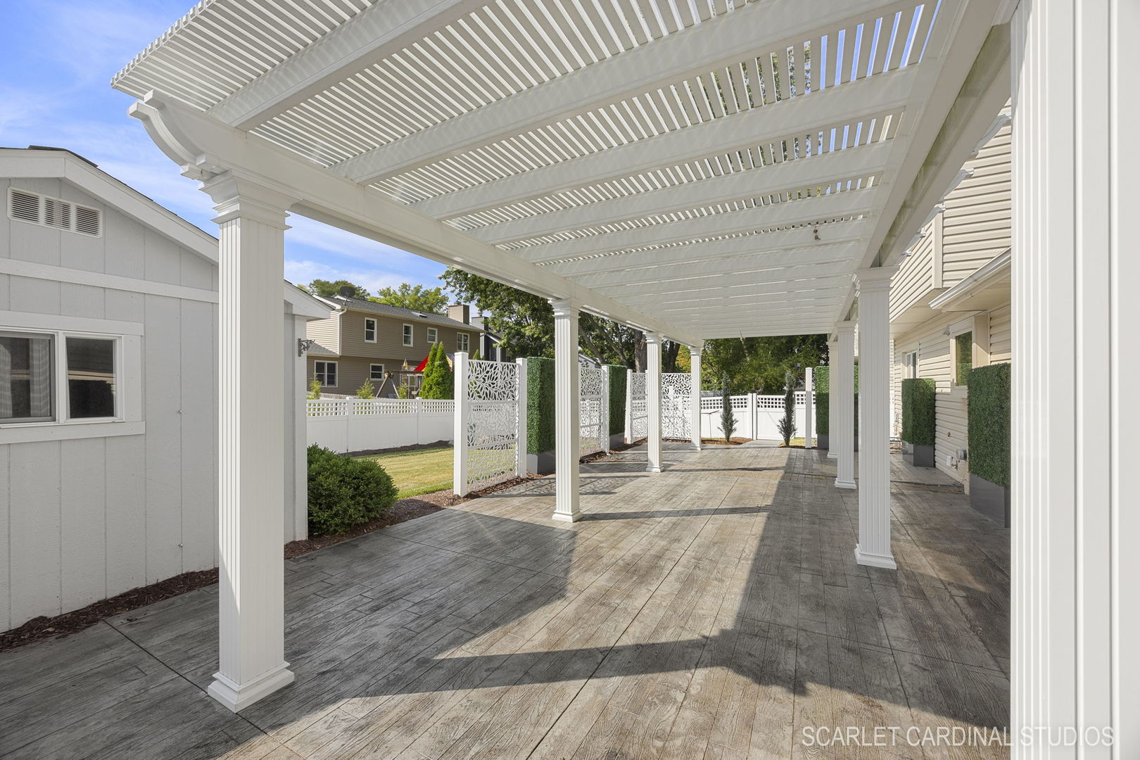 584 Beaconsfield Avenue, Naperville, IL 60565