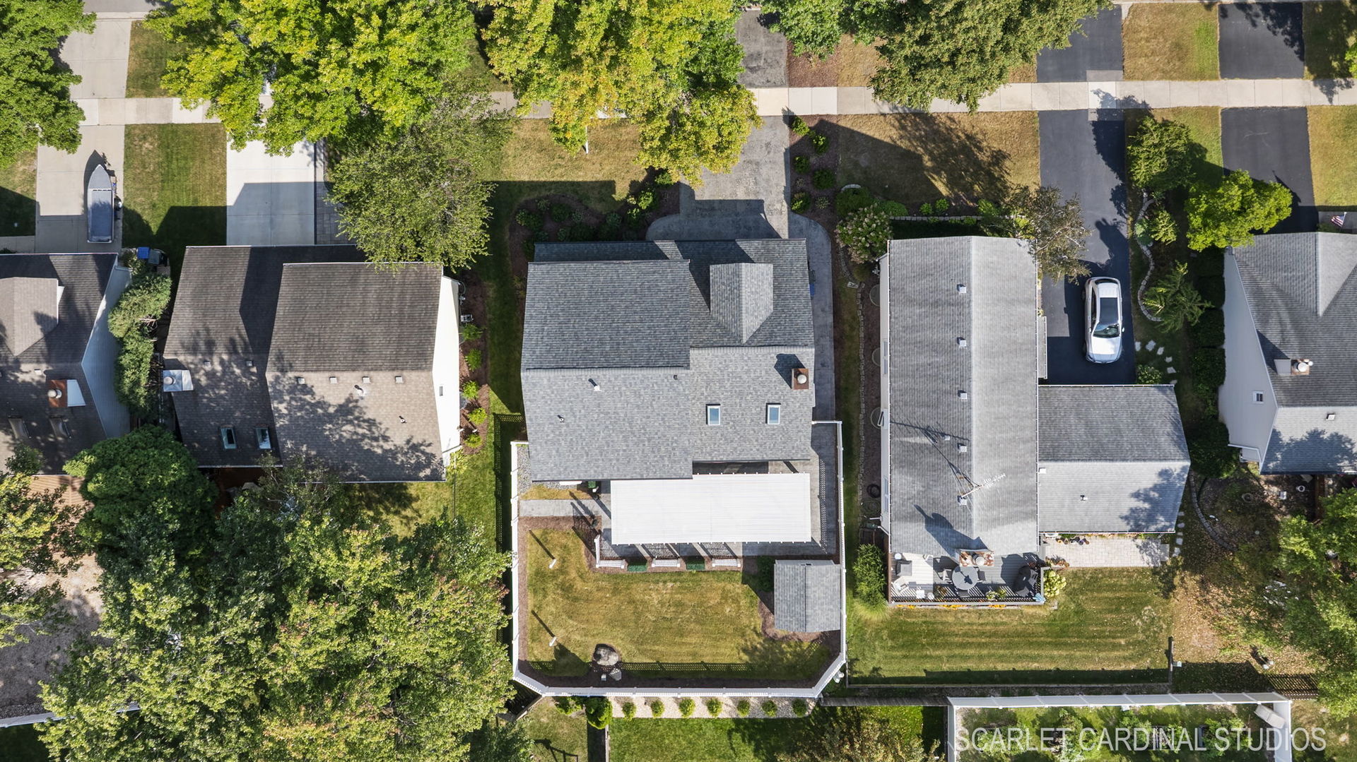 584 Beaconsfield Avenue, Naperville, IL 60565