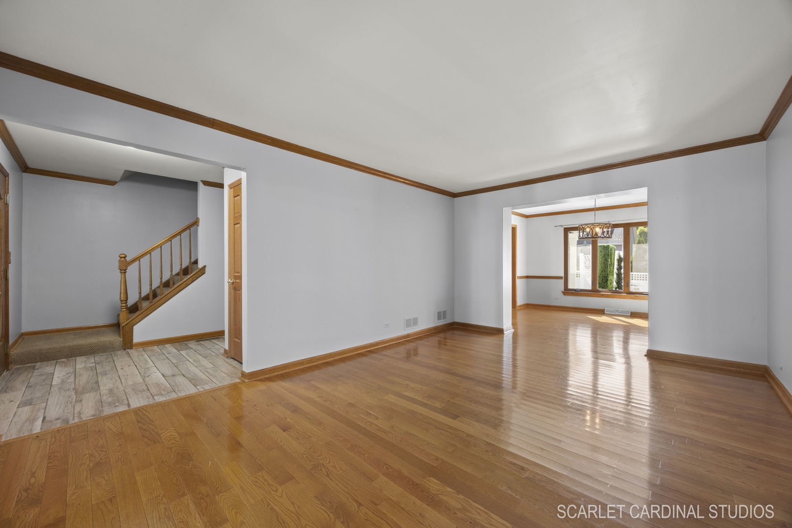 584 Beaconsfield Avenue, Naperville, IL 60565