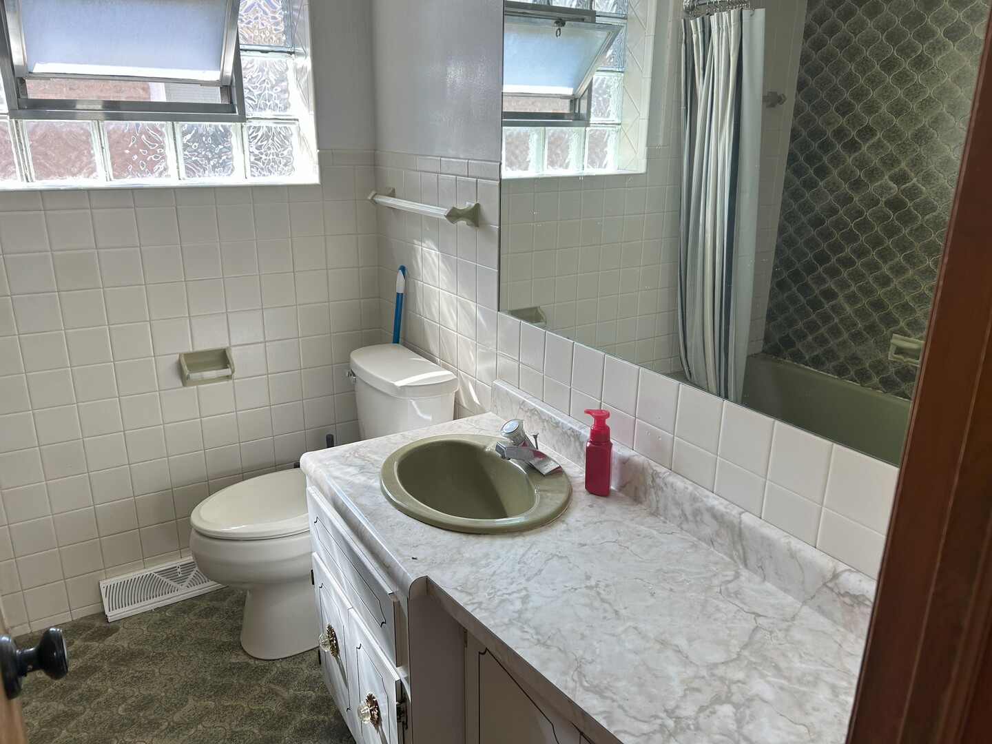 4404 N Opal Avenue, Norridge, IL 60706