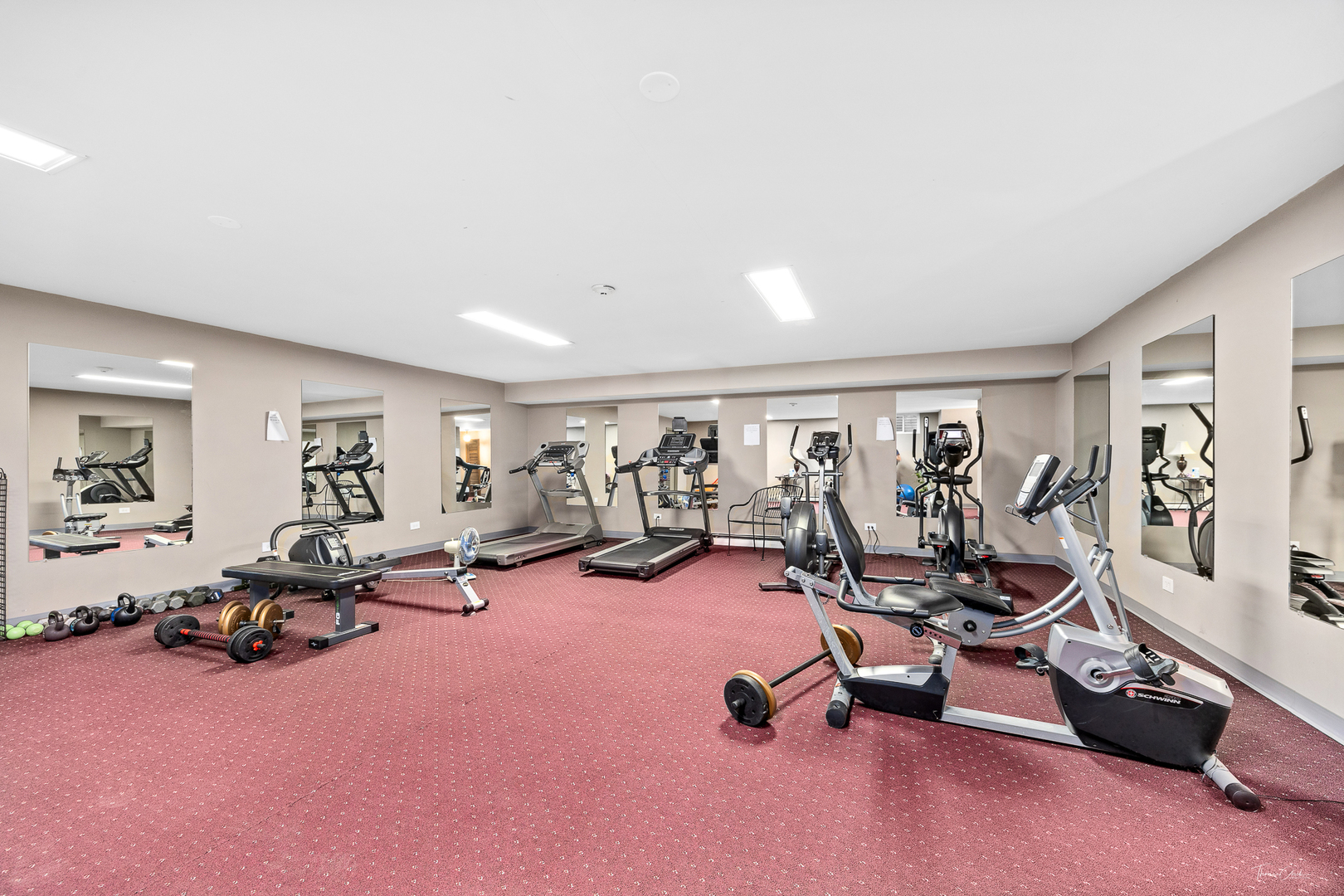 4900 Forest Avenue #308, Downers Grove, IL 60515