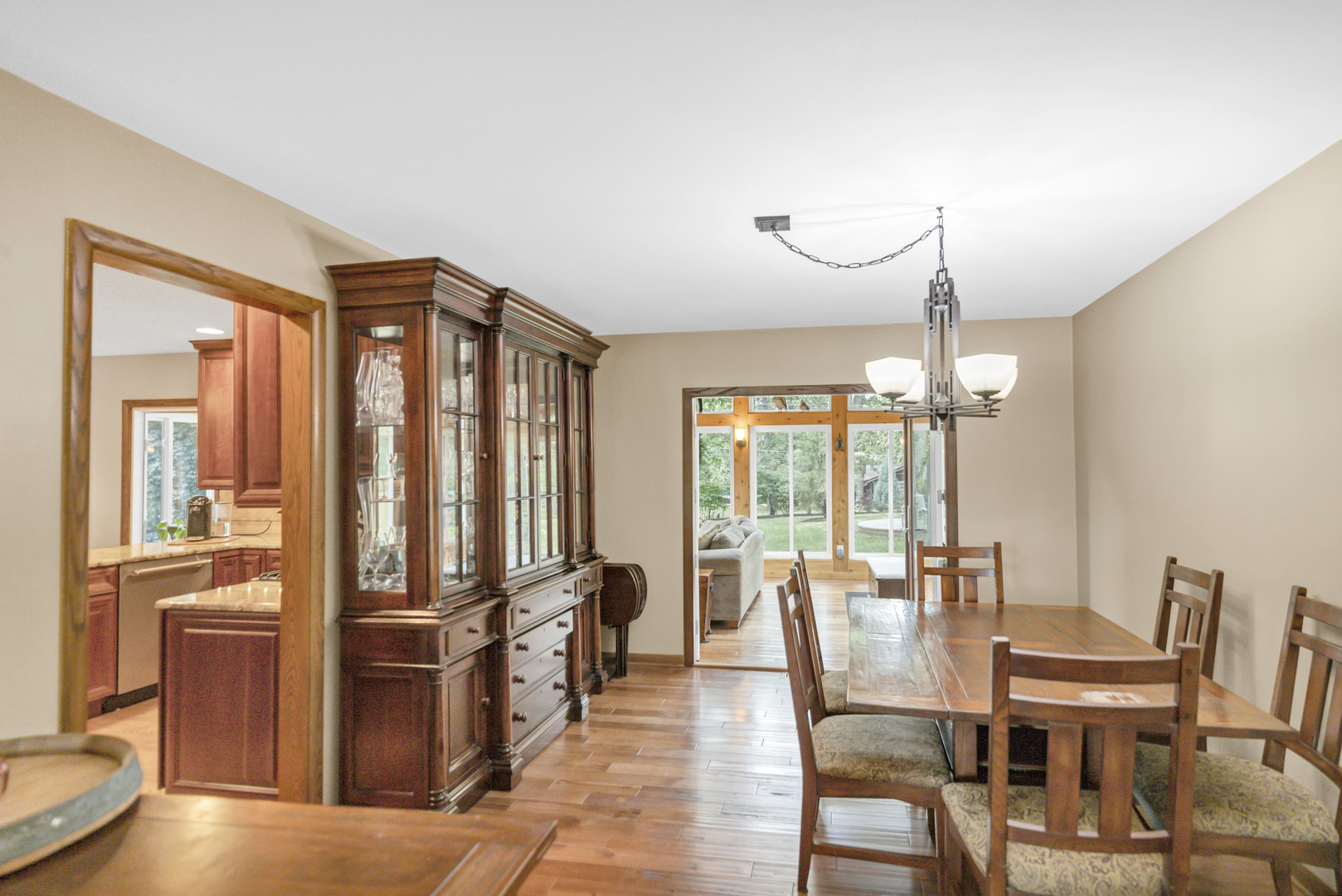 512 N Forest Drive, Addison, IL 60101