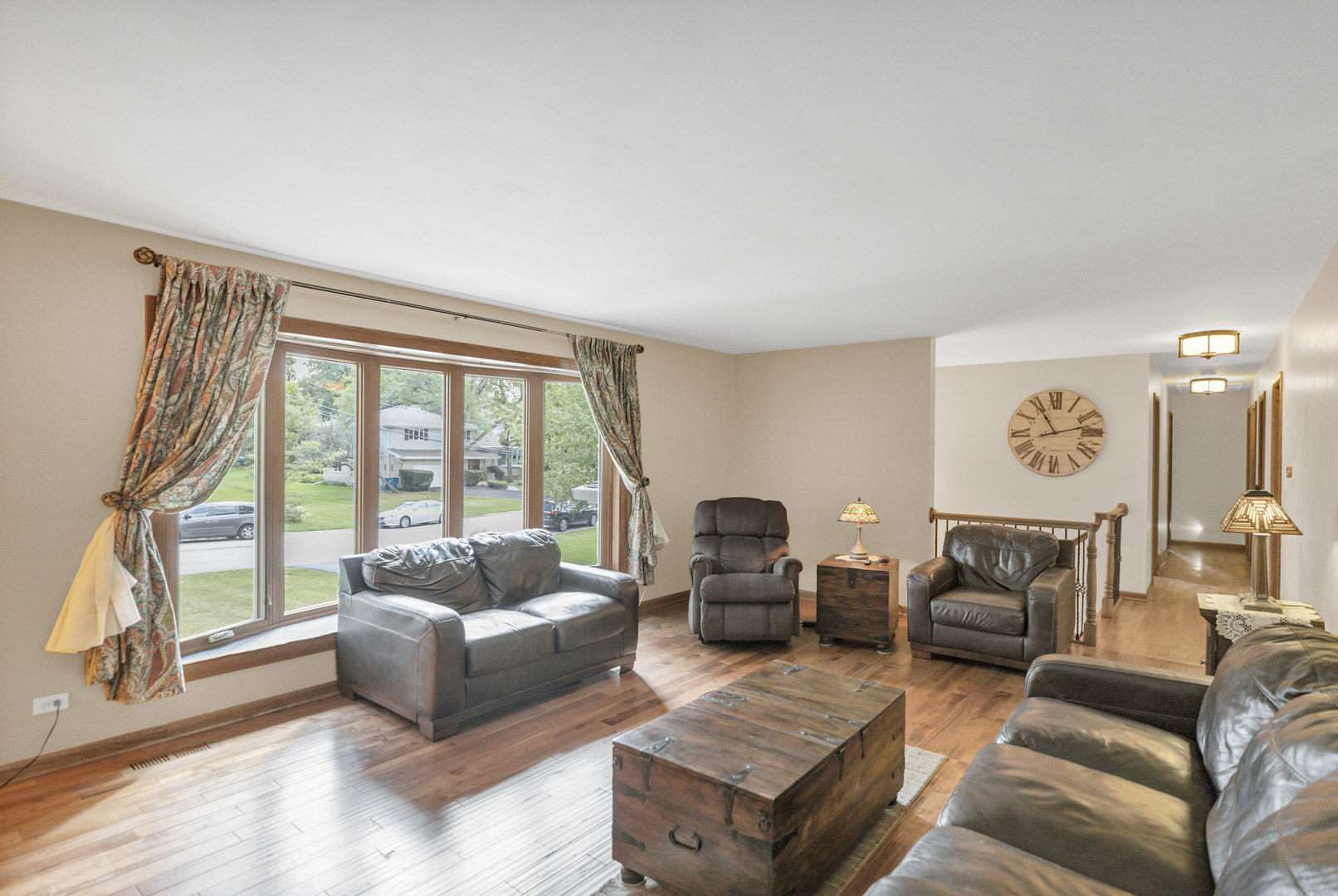 512 N Forest Drive, Addison, IL 60101