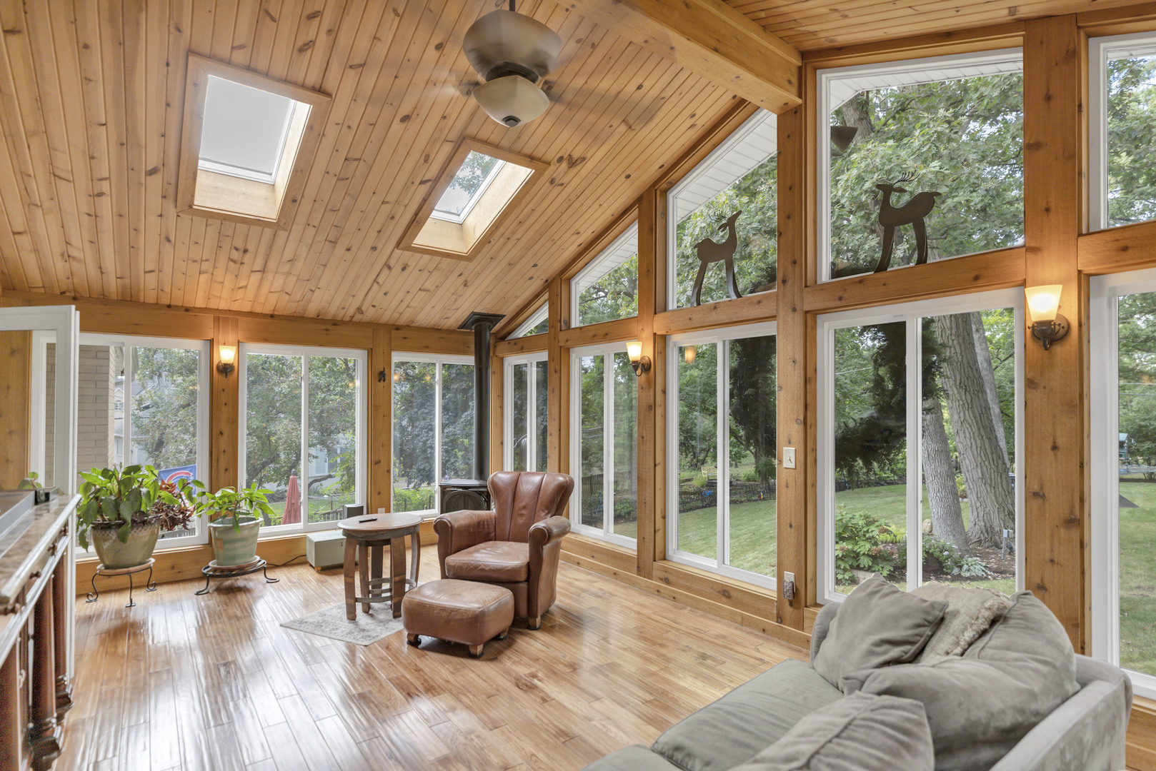 512 N Forest Drive, Addison, IL 60101