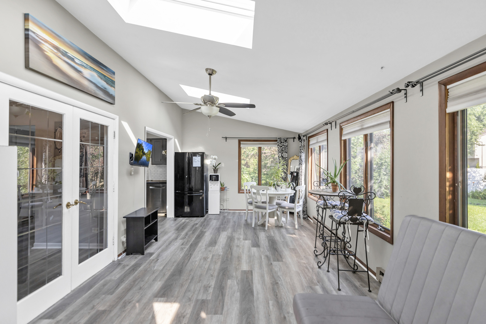 2315 Stepstone Lane, Hanover Park, IL 60133