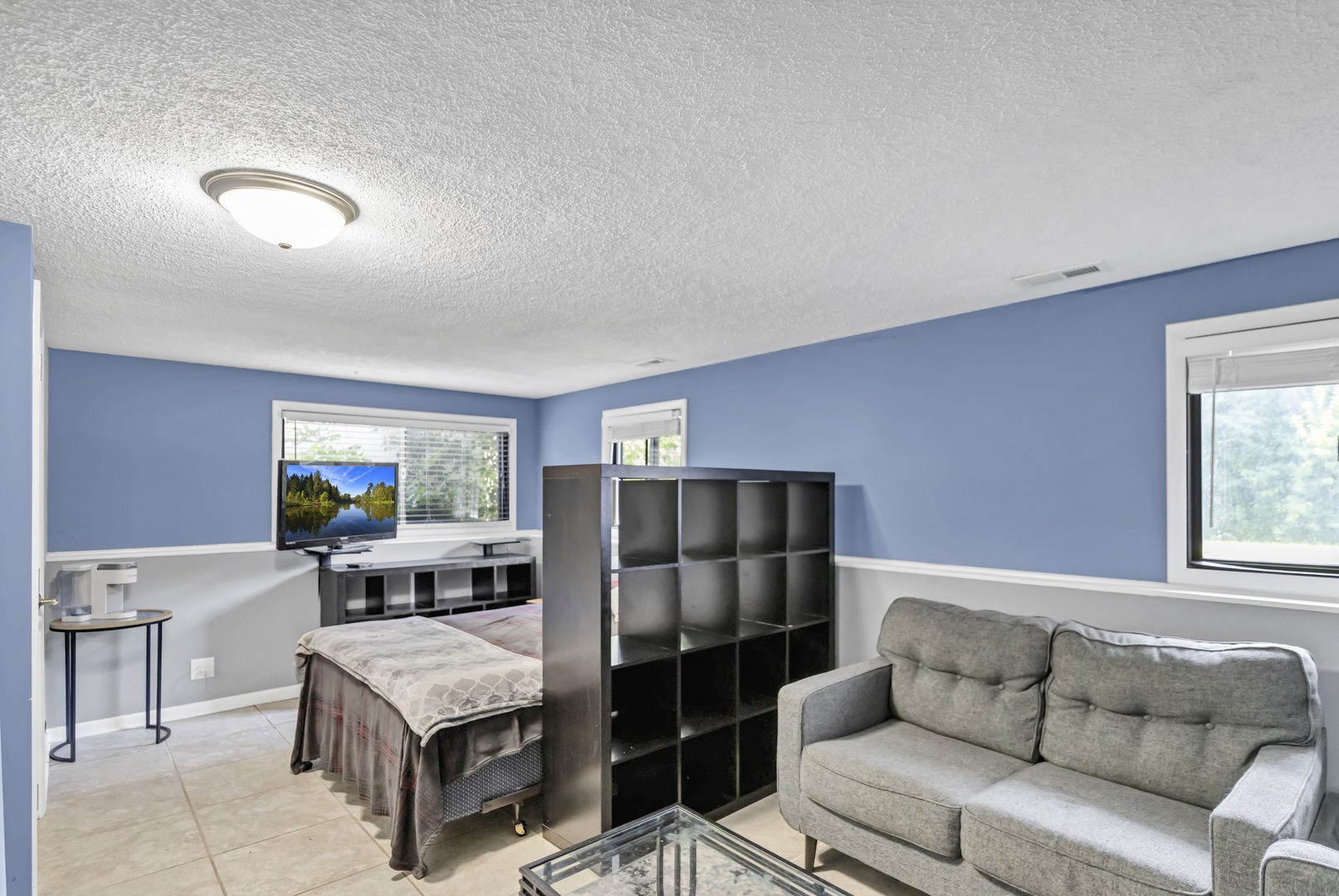 2315 Stepstone Lane, Hanover Park, IL 60133