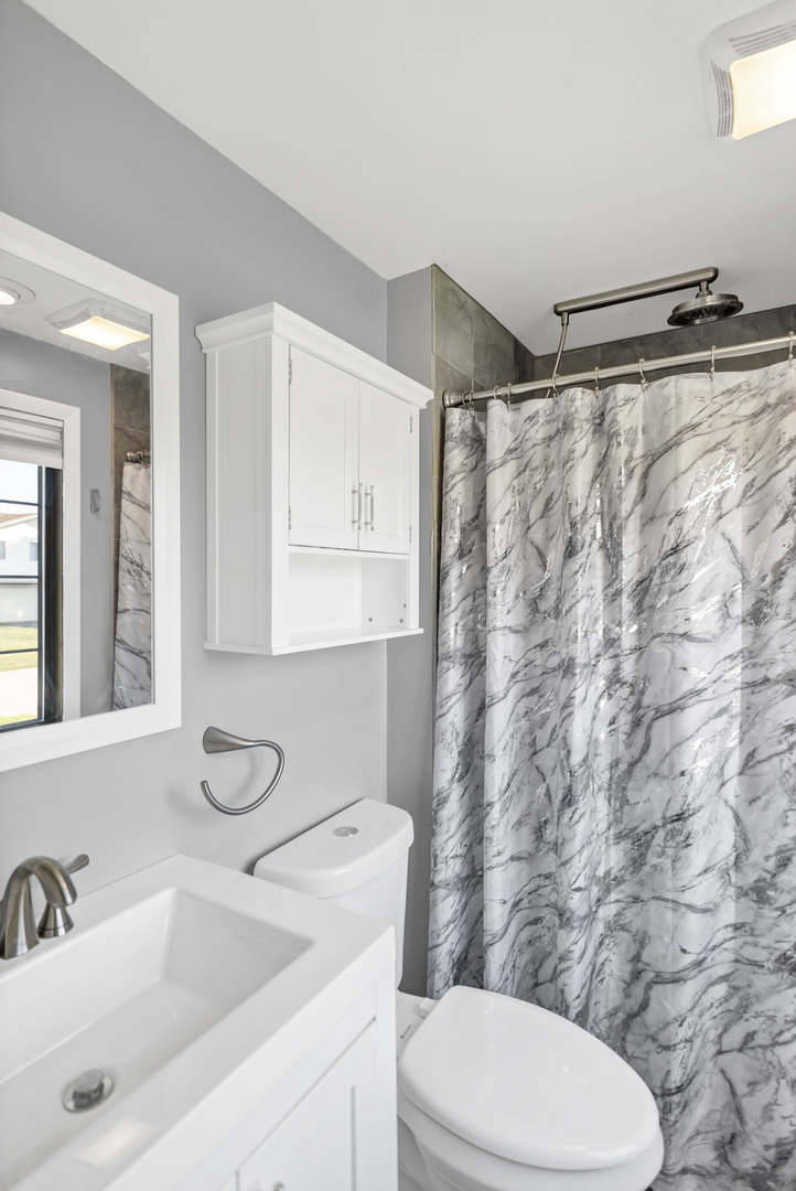 2315 Stepstone Lane, Hanover Park, IL 60133