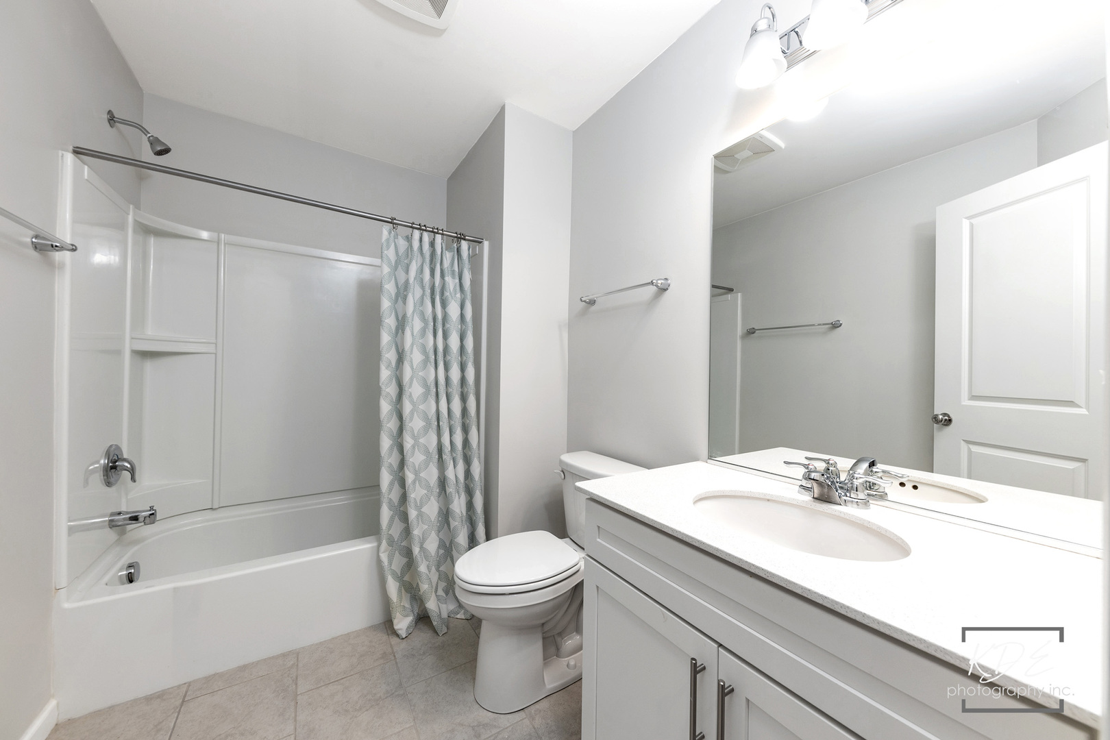 2110 Weatherbee Lane, Naperville, IL 60563