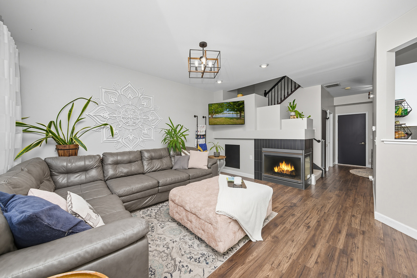 1794 N Wentworth Circle, Romeoville, IL 60446