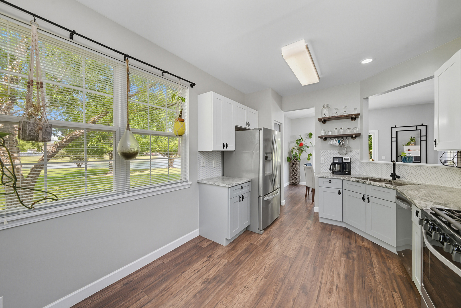 1794 N Wentworth Circle, Romeoville, IL 60446