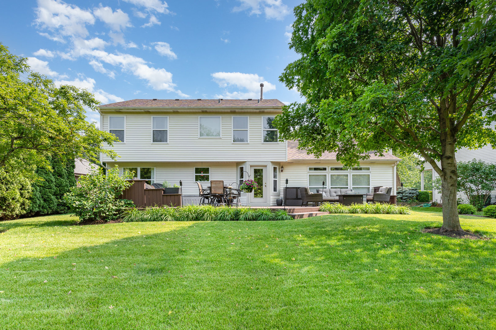 407 Anthony Court, Oswego, IL 60543