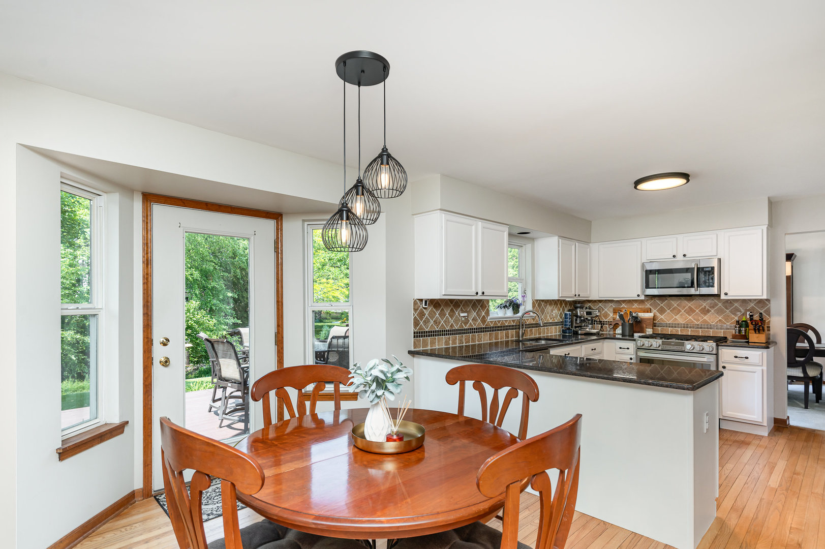 407 Anthony Court, Oswego, IL 60543